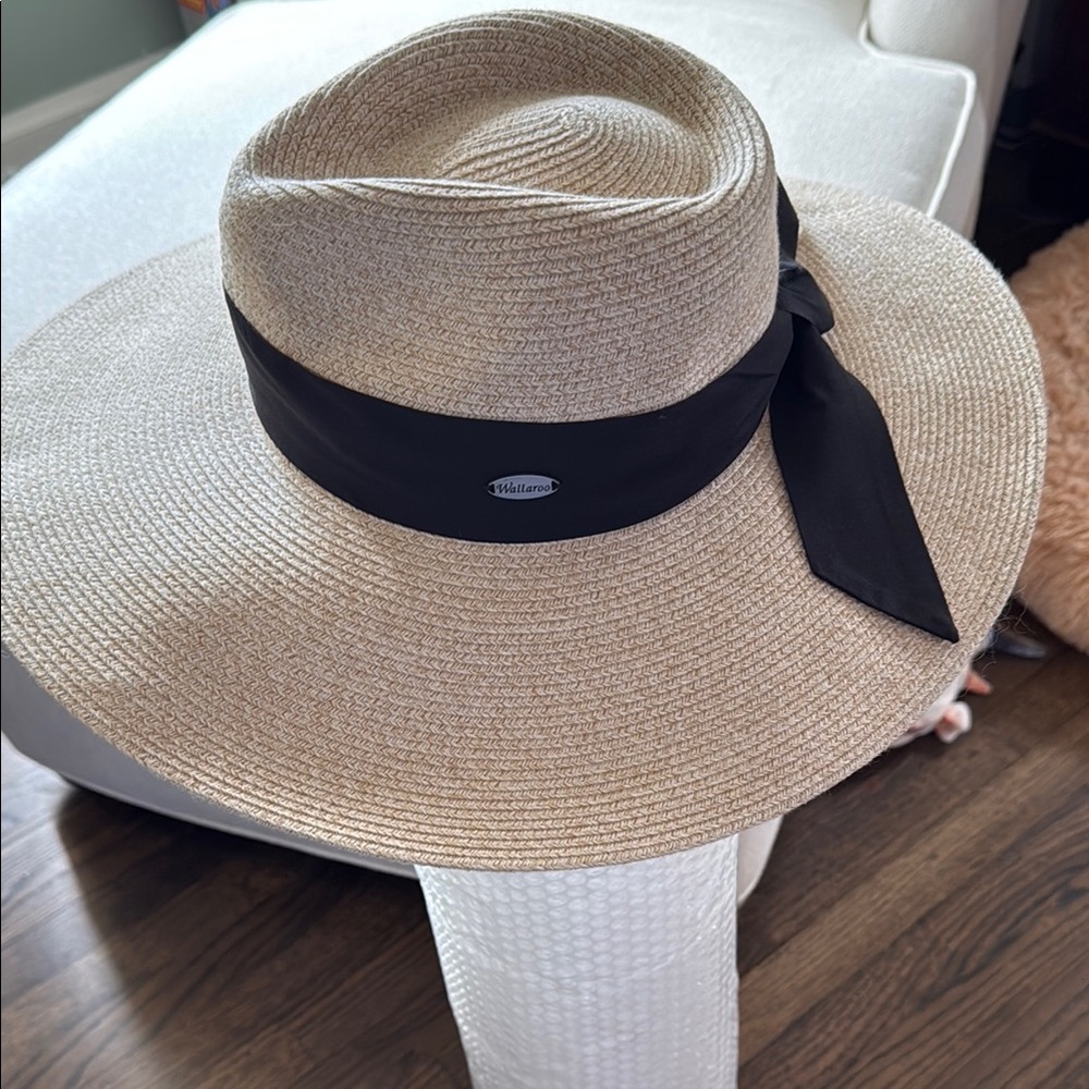 Elegant Tan Wide-Brim Hat with Black Band Wallaroo